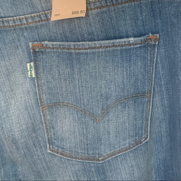 NWT LEVI’S Eco 553 Mid-Rise Boot Cut Jeans Size 10/30 - Picture 10 of 12